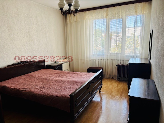 Продава  4-стаен град Шумен , Център , 120 кв.м | 88157754 - изображение [6]