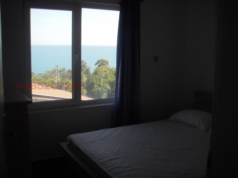 Продава КЪЩА, гр. Балчик, област Добрич, снимка 17 - Къщи - 52780191