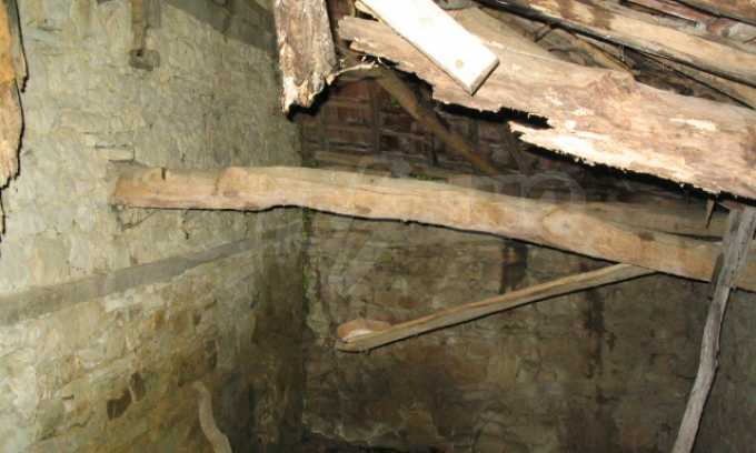 Продава КЪЩА, с. Куманите, област Габрово, снимка 13 - Къщи - 52096426