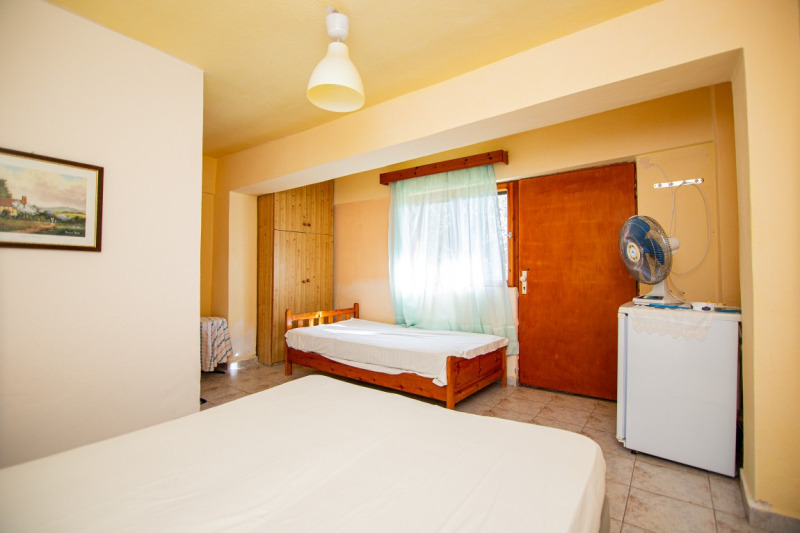 Продава КЪЩА, гр. Бургас, Център, снимка 12 - Къщи - 55146219