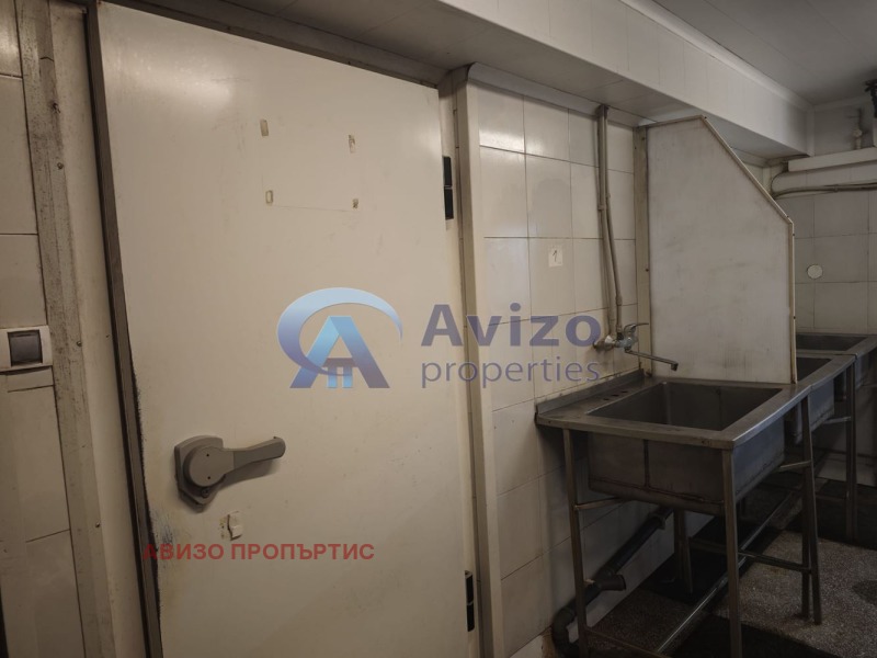 À vendre  Bâtiment industriel Sofia , Voenna rampa , 100 m² | 99218379 - image [4]