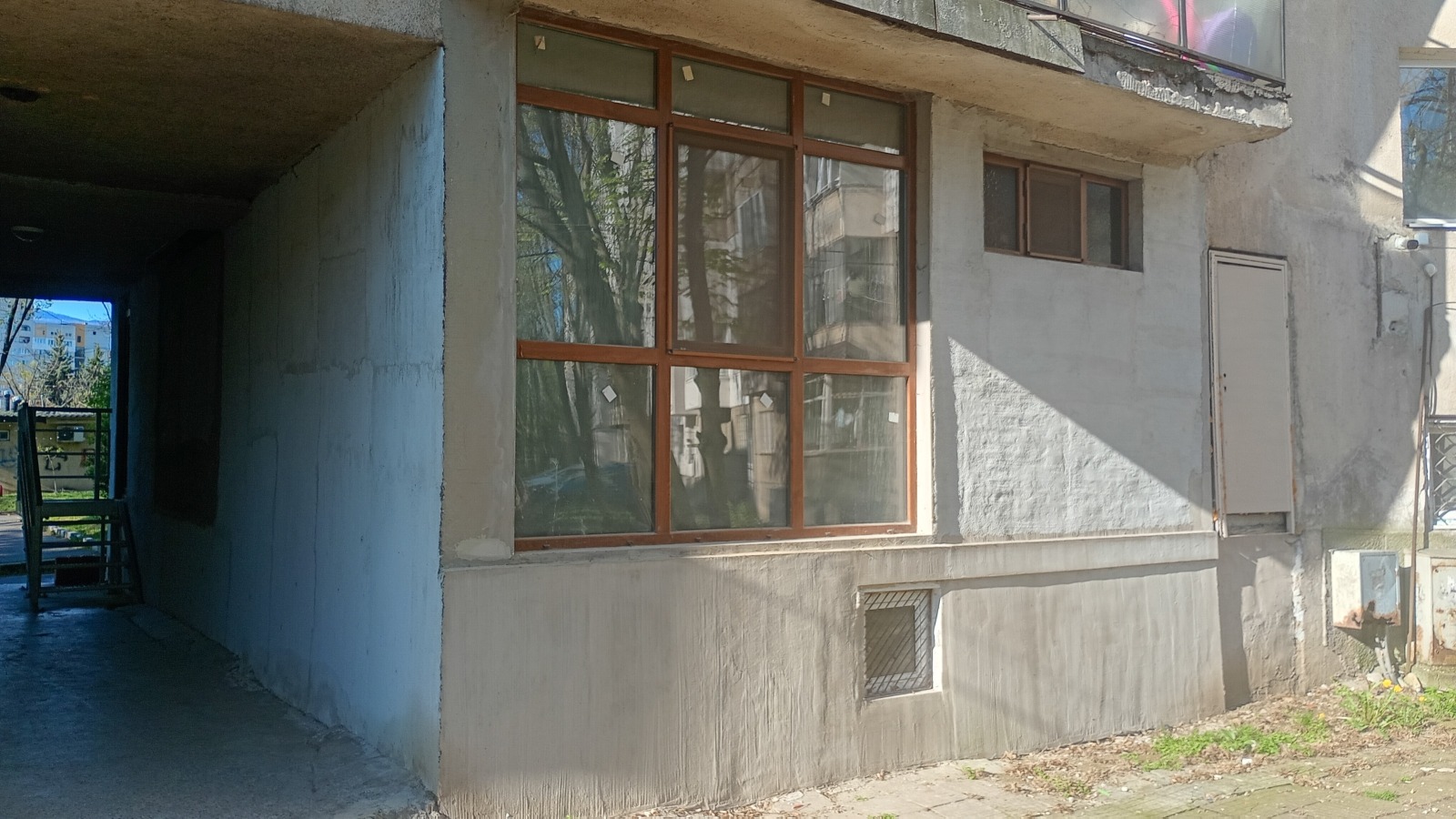 Продава МАГАЗИН, гр. София, Илинден, снимка 2 - Магазини - 54275434