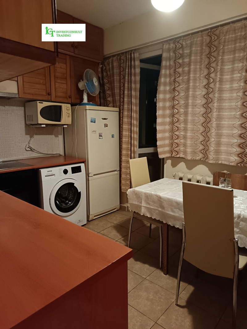 Продава  3-стаен град София , Банишора , 88 кв.м | 63033111 - изображение [6]