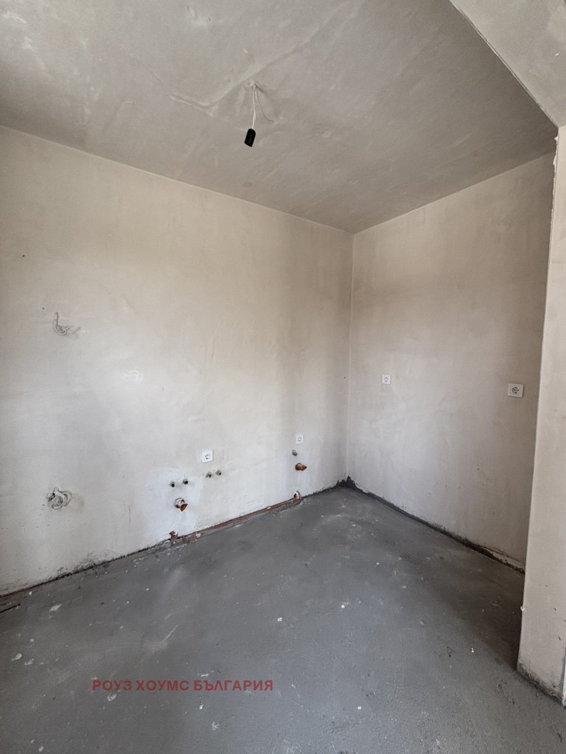 De vânzare  2 dormitoare Plovdiv , Ostromila , 148 mp | 12892195 - imagine [16]