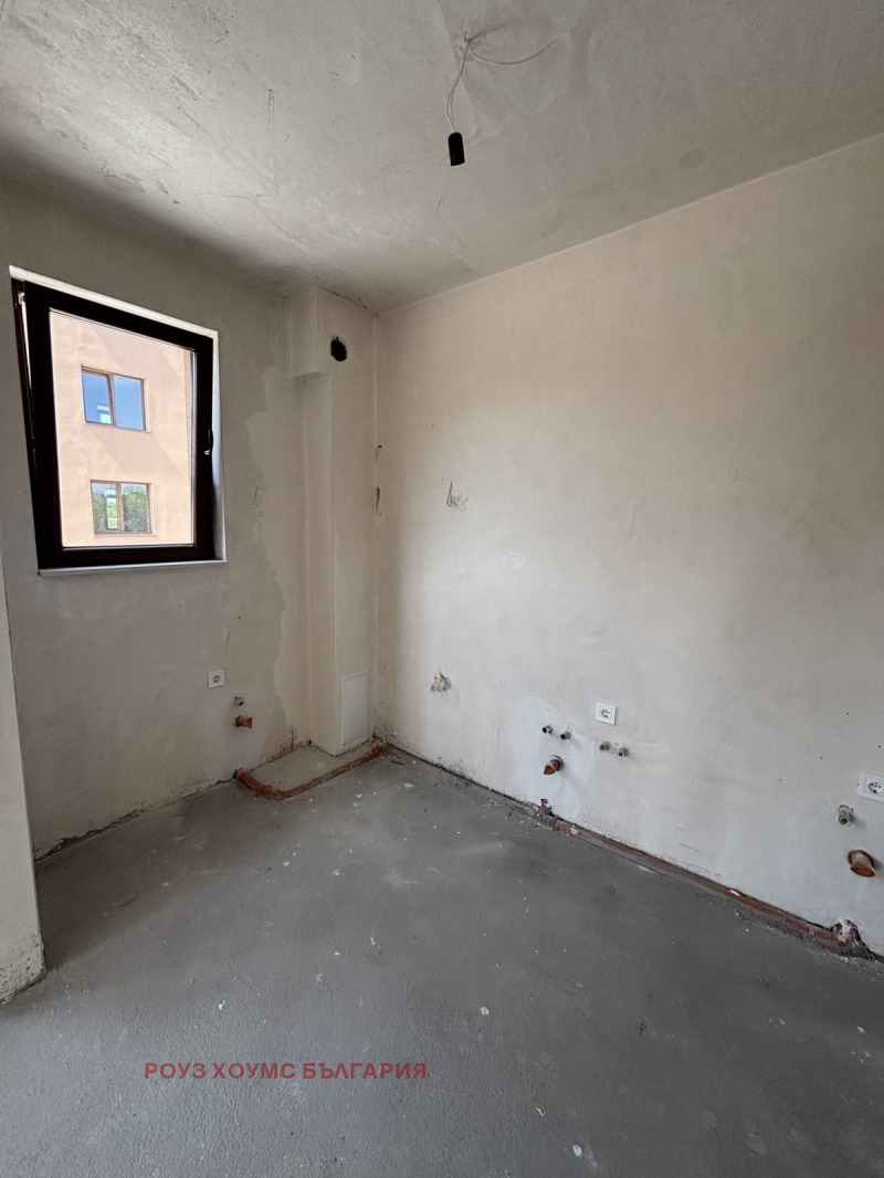De vânzare  2 dormitoare Plovdiv , Ostromila , 148 mp | 12892195 - imagine [15]