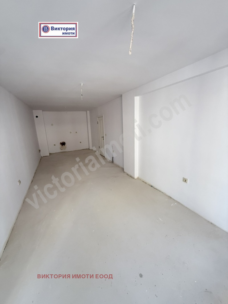 Продава 4-СТАЕН, гр. Велико Търново, Център, снимка 5 - Апартаменти - 52746094