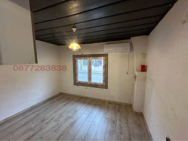 Продава КЪЩА, гр. Елена, област Велико Търново, снимка 4 - Къщи - 52779729