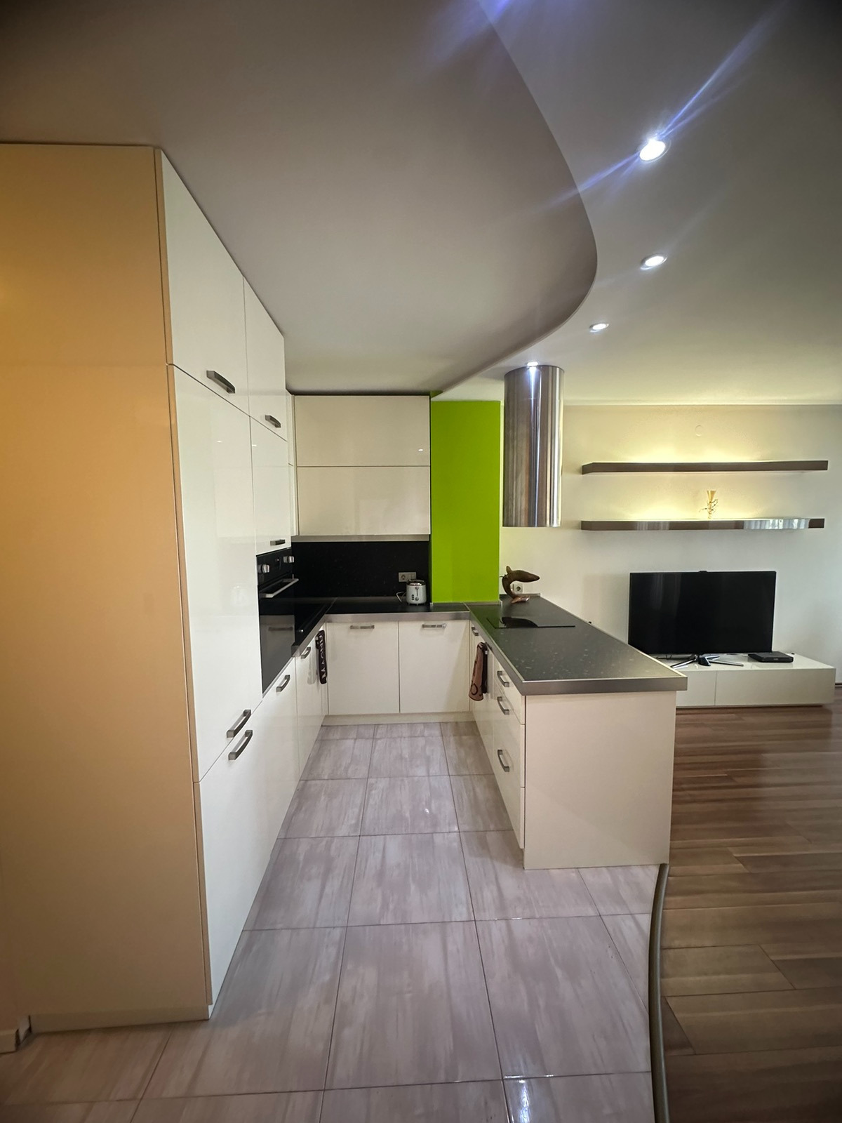 Продава 3-СТАЕН, гр. София, Зона Б-19, снимка 3 - Апартаменти - 53626955