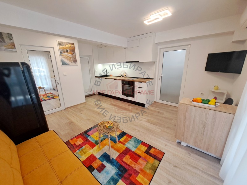 Продава 2-СТАЕН в град Варна, Център - 35 кв.м / 124 900 € » 244 283.17 лв., РЕПУБЛИК НЕДВИЖИМИ ИМОТИ