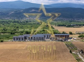 КЪЩА, 270 m2