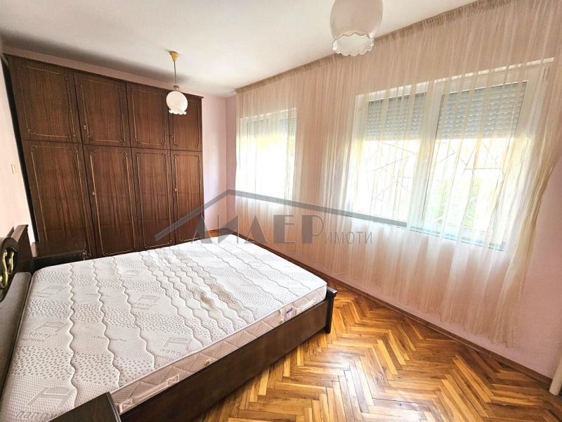 Te koop  2 slaapkamers Plovdiv , Vastanitsjeski , 92 m² | 91408703 - afbeelding [7]