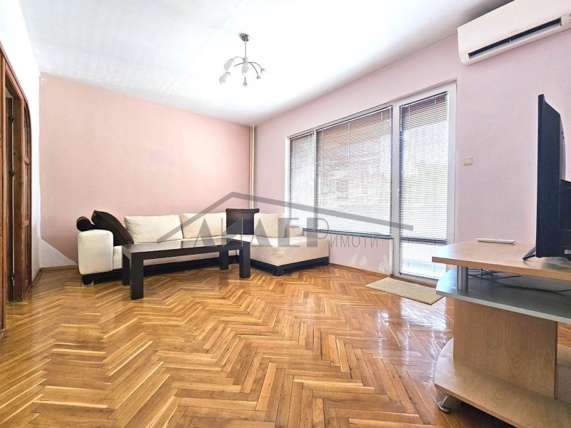 De vânzare  2 dormitoare Plovdiv , Vâstaniciesci , 92 mp | 91408703 - imagine [4]