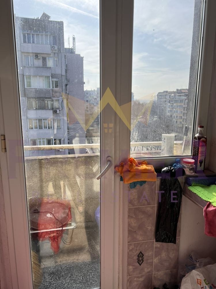 Продава 3-СТАЕН, гр. Варна, Окръжна болница-Генерали, снимка 4 - Апартаменти - 53703345