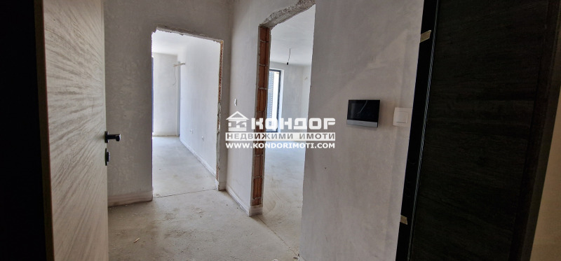 À venda  Mais de 3 quartos Plovdiv , Karchiiaka , 425 m² | 84293048 - imagem [2]