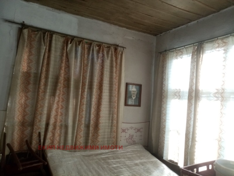 Продава КЪЩА, с. Черни Осъм, област Ловеч, снимка 4 - Къщи - 52924292