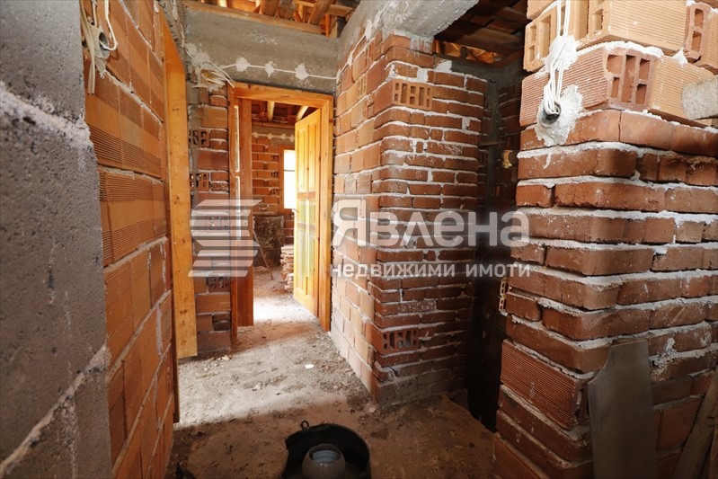 Продава КЪЩА, с. Орехово, област Смолян, снимка 15 - Къщи - 55996344