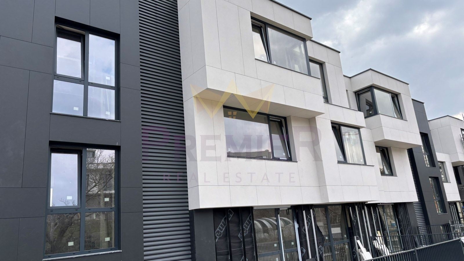 Продава 3-СТАЕН, гр. Варна, Бриз, снимка 13 - Апартаменти - 53965182