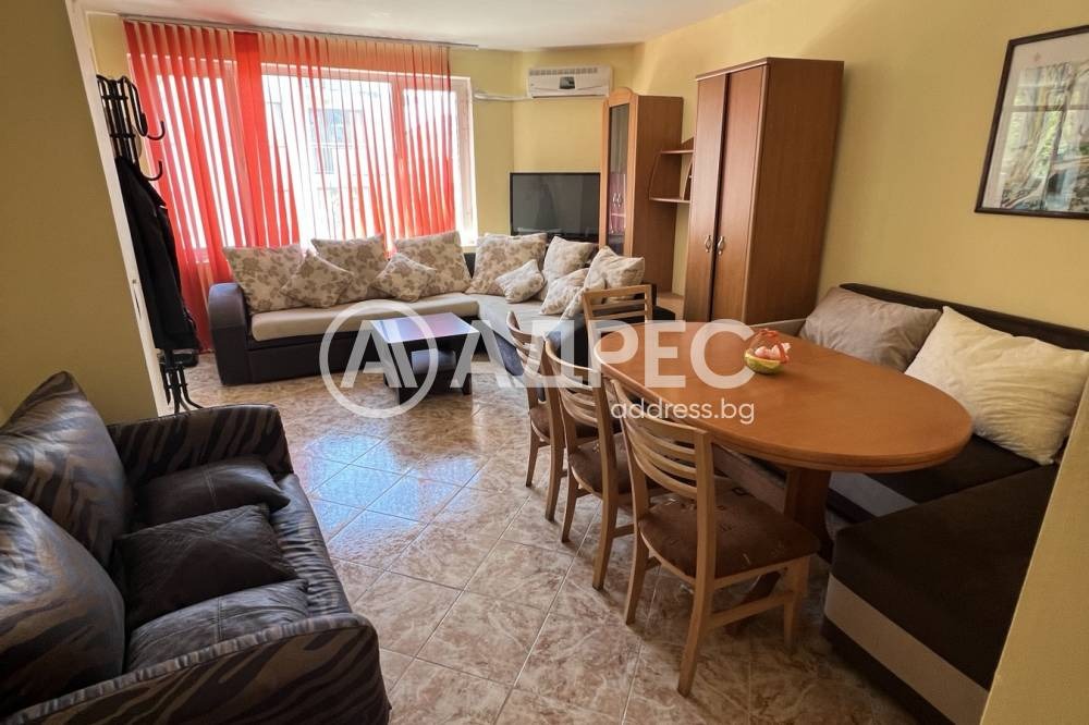 Продава МНОГОСТАЕН, гр. Свети Влас, област Бургас, снимка 3 - Апартаменти - 55542645