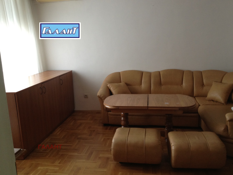 In vendita  2 camere da letto Varna , Levski 1 , 110 mq | 66077795