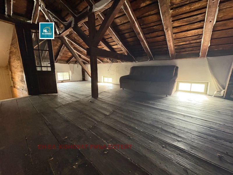 Продава КЪЩА, гр. Пловдив, Център, снимка 8 - Къщи - 49206518