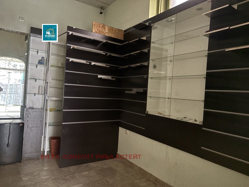 Продава КЪЩА, гр. Пловдив, Център, снимка 11 - Къщи - 49206518