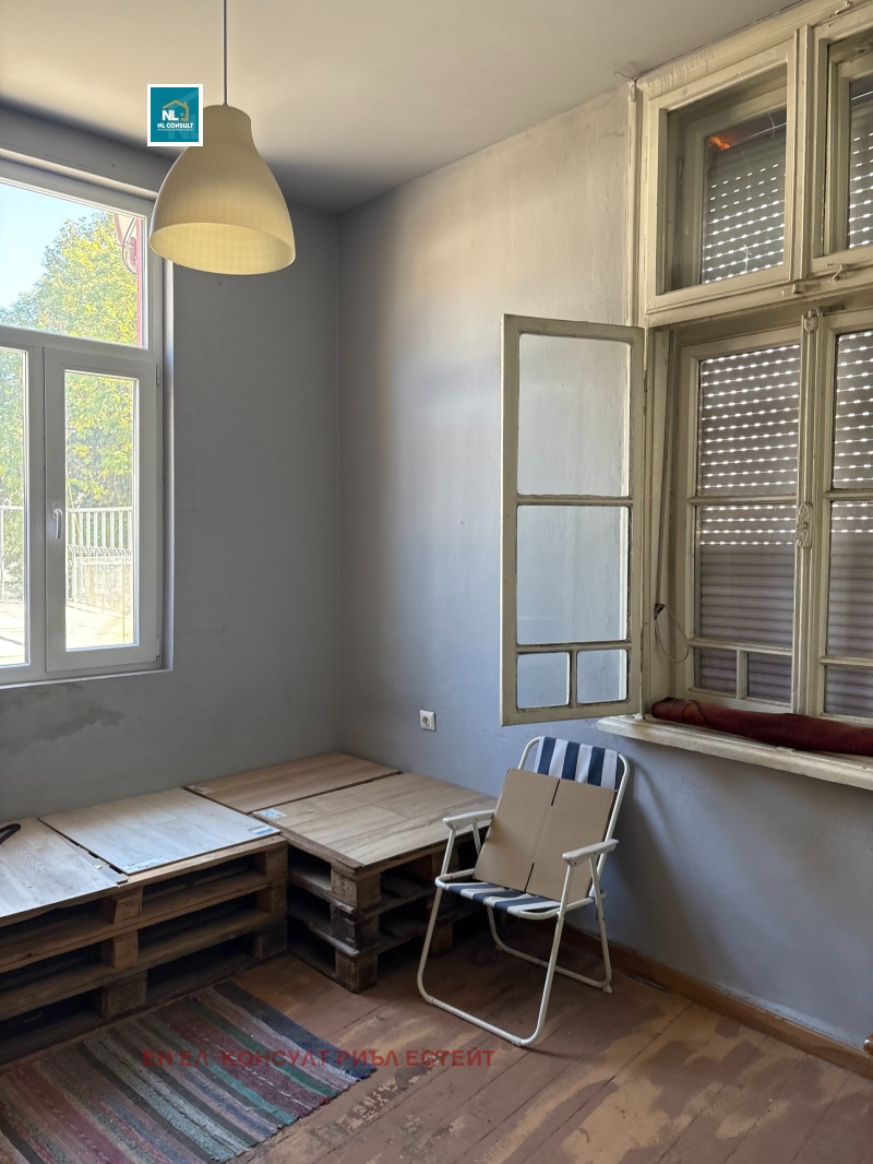 Продава КЪЩА, гр. Пловдив, Център, снимка 6 - Къщи - 49206518