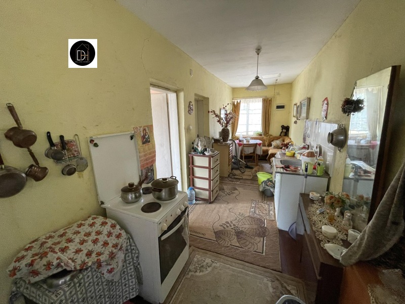 Продава КЪЩА, с. Куртово Конаре, област Пловдив, снимка 10 - Къщи - 53032102