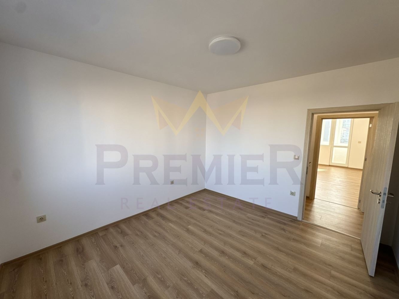 Продава 3-СТАЕН, гр. Варна, Възраждане 1, снимка 3 - Апартаменти - 53722597