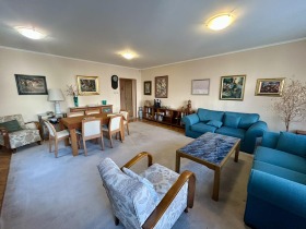 3 Schlafzimmer Jaworow, Sofia