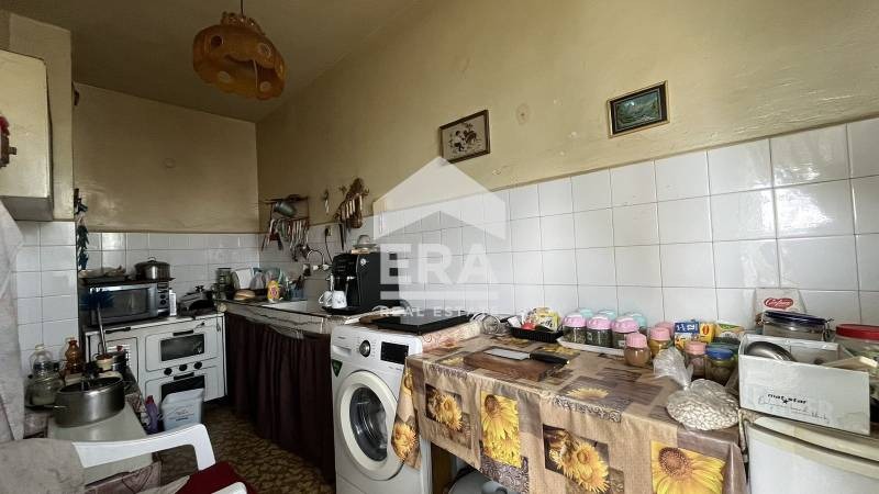 Till salu  3 sovrum Targovistje , Centar , 103 kvm | 59905345 - bild [6]