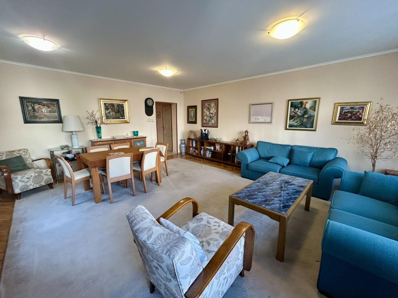 Zu verkaufen  3 Schlafzimmer Sofia , Jaworow , 130 qm | 41115054