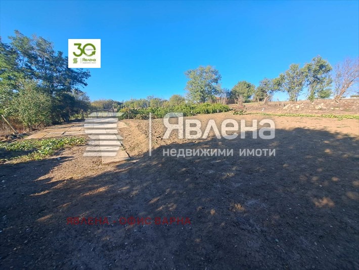 Продава КЪЩА, с. Метличина, област Варна, снимка 14 - Къщи - 53158754