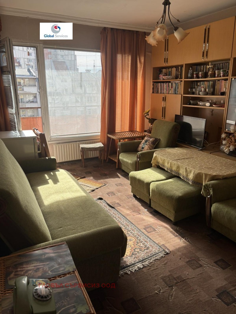 Продава 2-СТАЕН, гр. София, Лагера