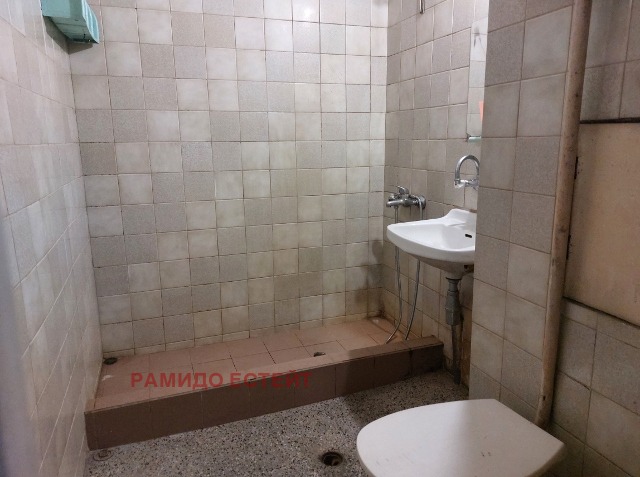 Продава 2-СТАЕН, гр. София, Разсадника, снимка 14 - Апартаменти - 55889269