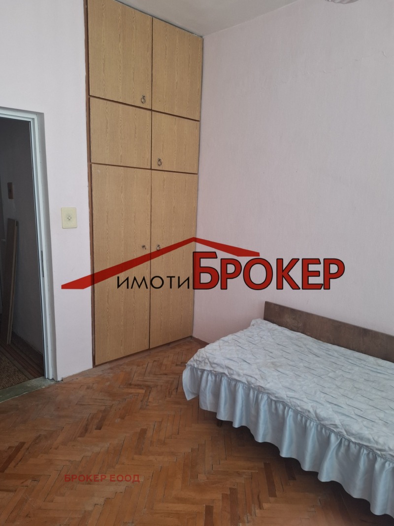 Продава  3-стаен град Сливен , Център , 120 кв.м | 54814353 - изображение [10]