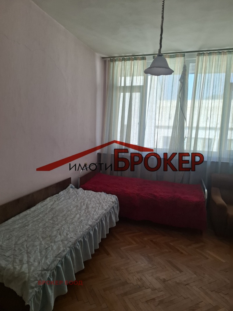Продава  3-стаен град Сливен , Център , 120 кв.м | 54814353 - изображение [9]