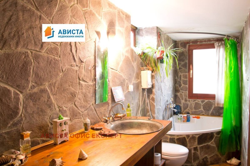 Продава 3-СТАЕН, гр. София, Център, снимка 8 - Апартаменти - 52990612