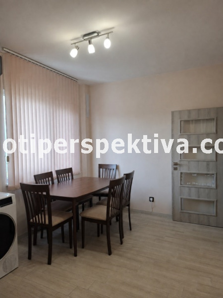 Продава 3-СТАЕН, гр. Пловдив, Тракия, снимка 2 - Апартаменти - 55842489