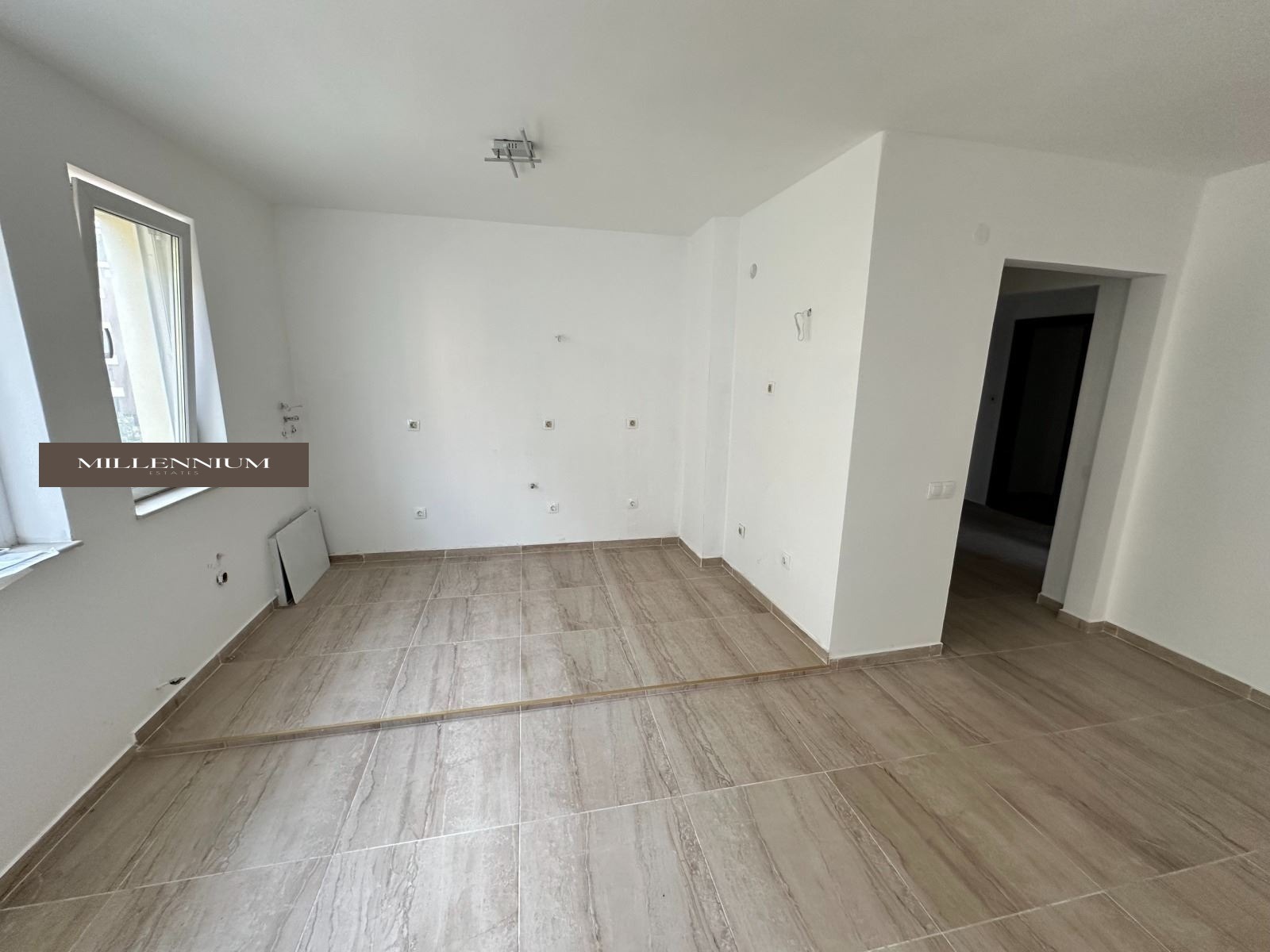 Продава 3-СТАЕН, гр. София, Бъкстон, снимка 2 - Апартаменти - 55085303
