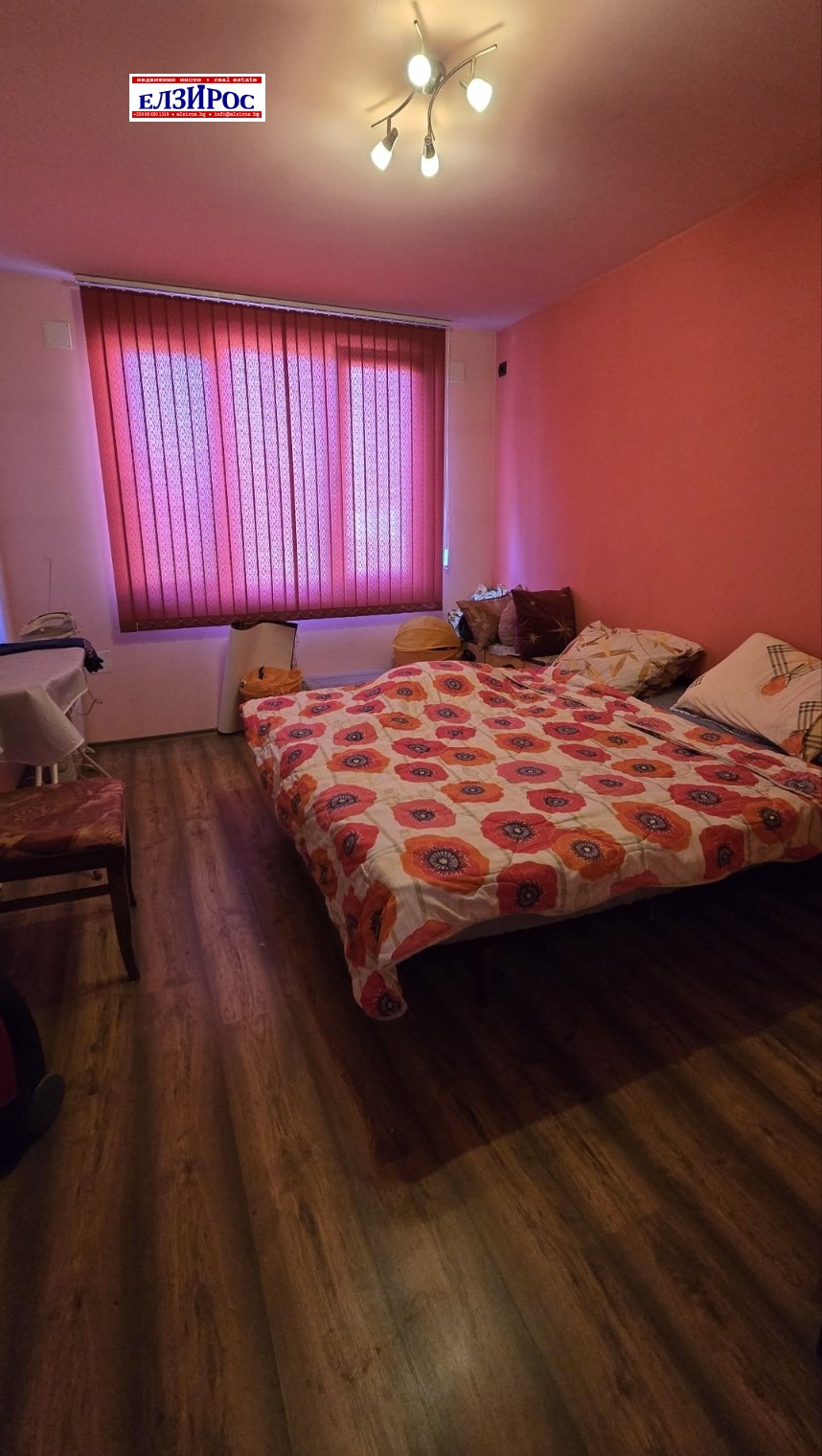 Продава ЕТАЖ ОТ КЪЩА, гр. Кюстендил, Център, снимка 9 - Етаж от къща - 53733763