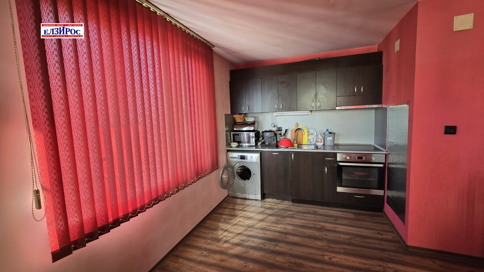 Продава ЕТАЖ ОТ КЪЩА, гр. Кюстендил, Център, снимка 2 - Етаж от къща - 53733763