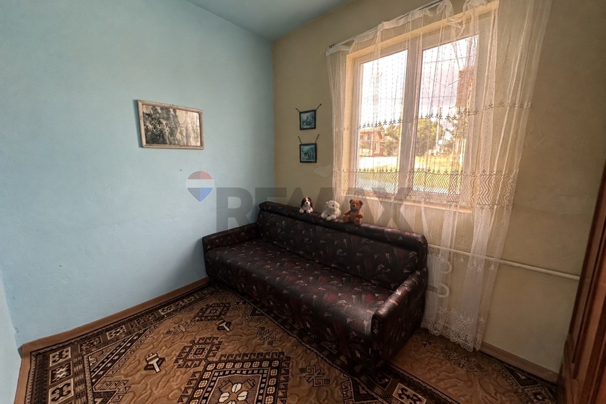 Продава КЪЩА, с. Салманово, област Шумен, снимка 9 - Къщи - 56222942