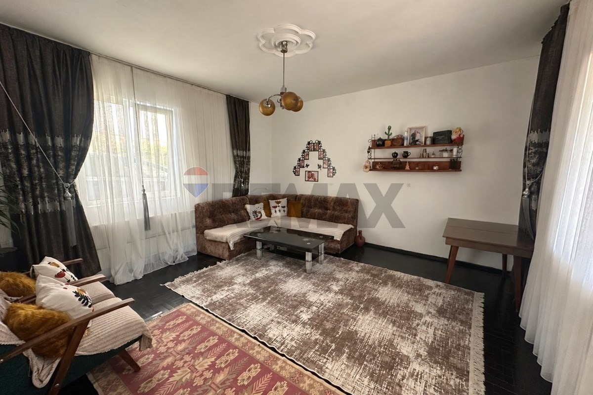 Продава КЪЩА, с. Салманово, област Шумен, снимка 6 - Къщи - 56222942