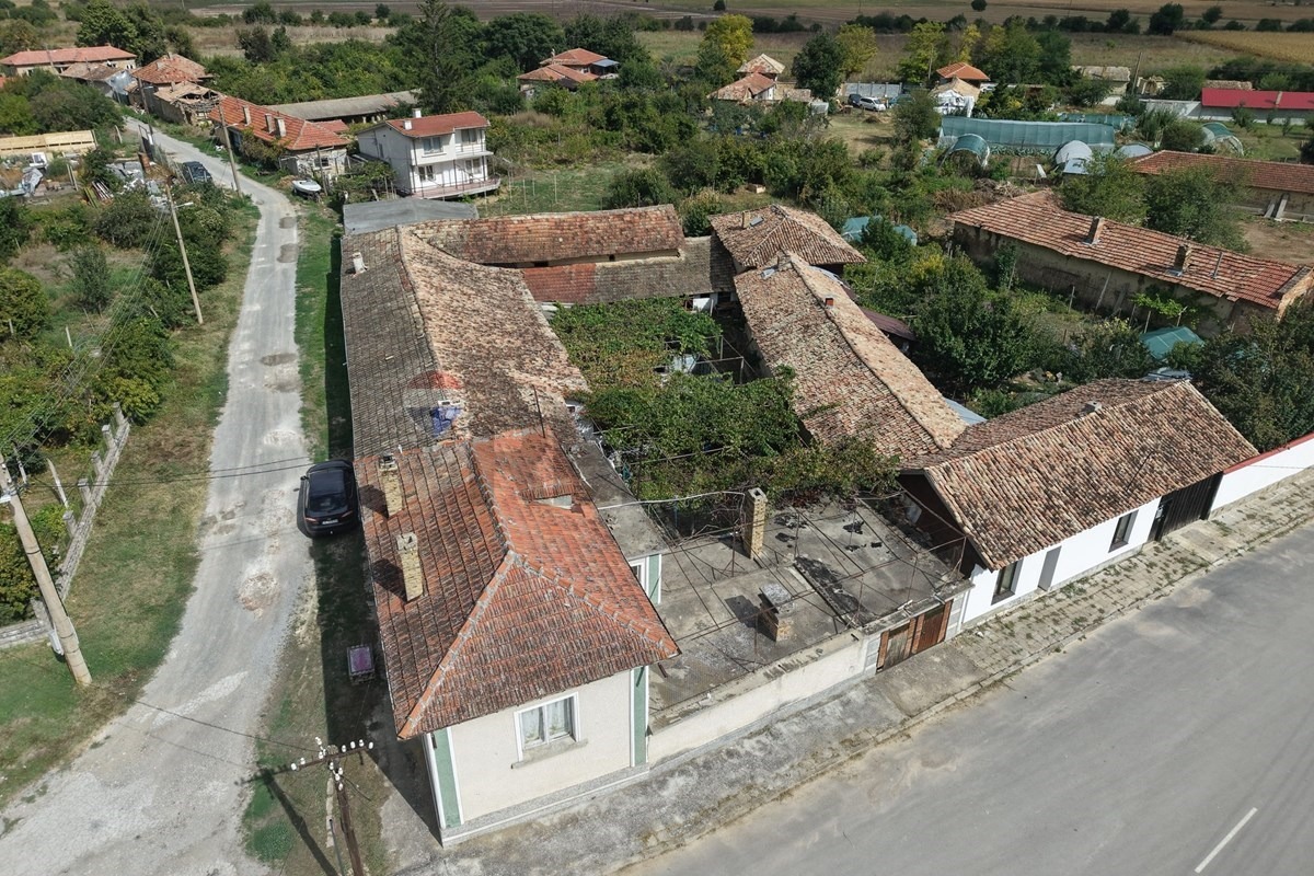 Продава КЪЩА, с. Салманово, област Шумен, снимка 3 - Къщи - 56222942