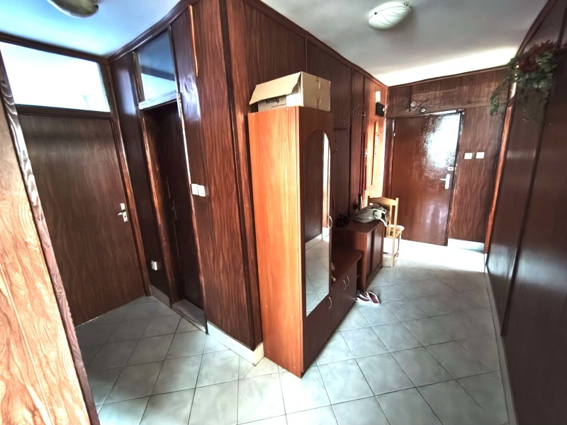 Продается  2 спальни Шумен , Добруджански , 96 кв.м | 12646088 - изображение [9]