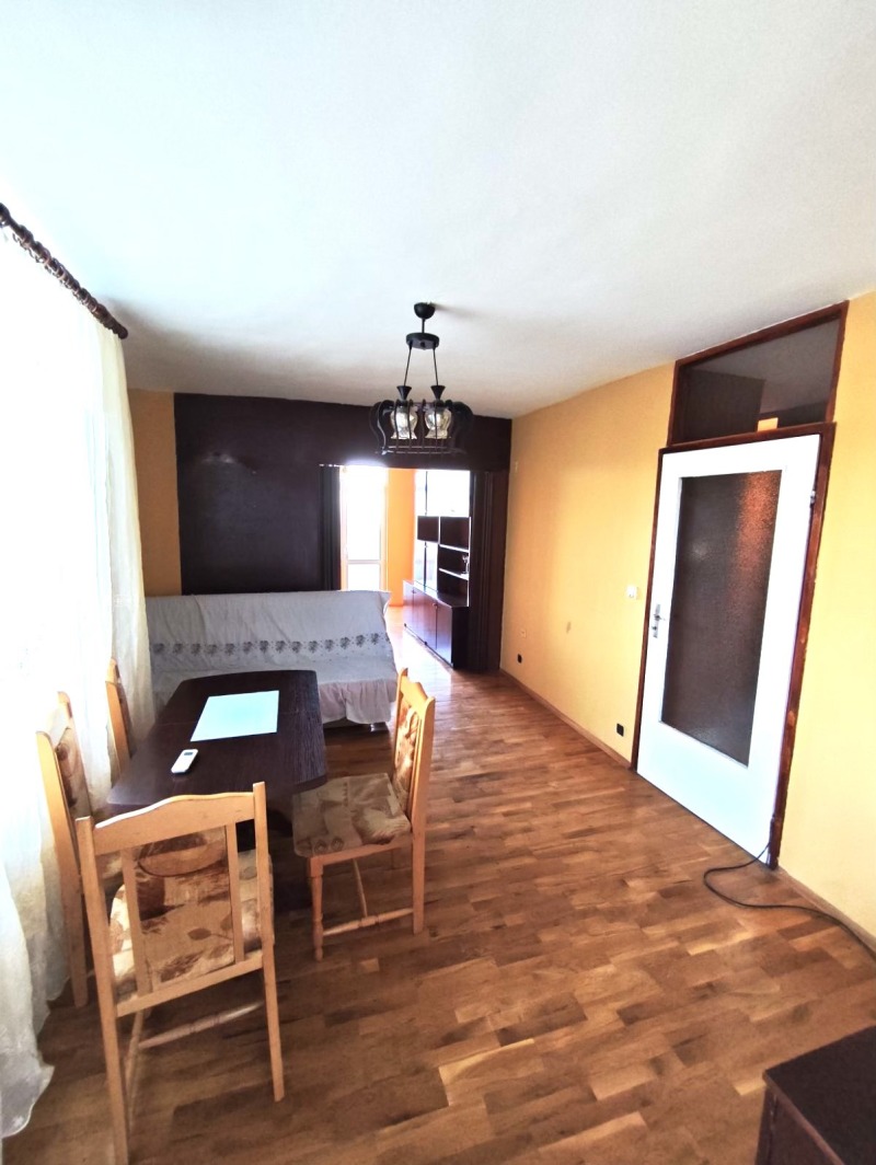 Продается  2 спальни Шумен , Добруджански , 96 кв.м | 12646088 - изображение [3]