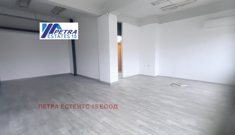 Продава МАГАЗИН, гр. София, Център, снимка 3 - Магазини - 52673165