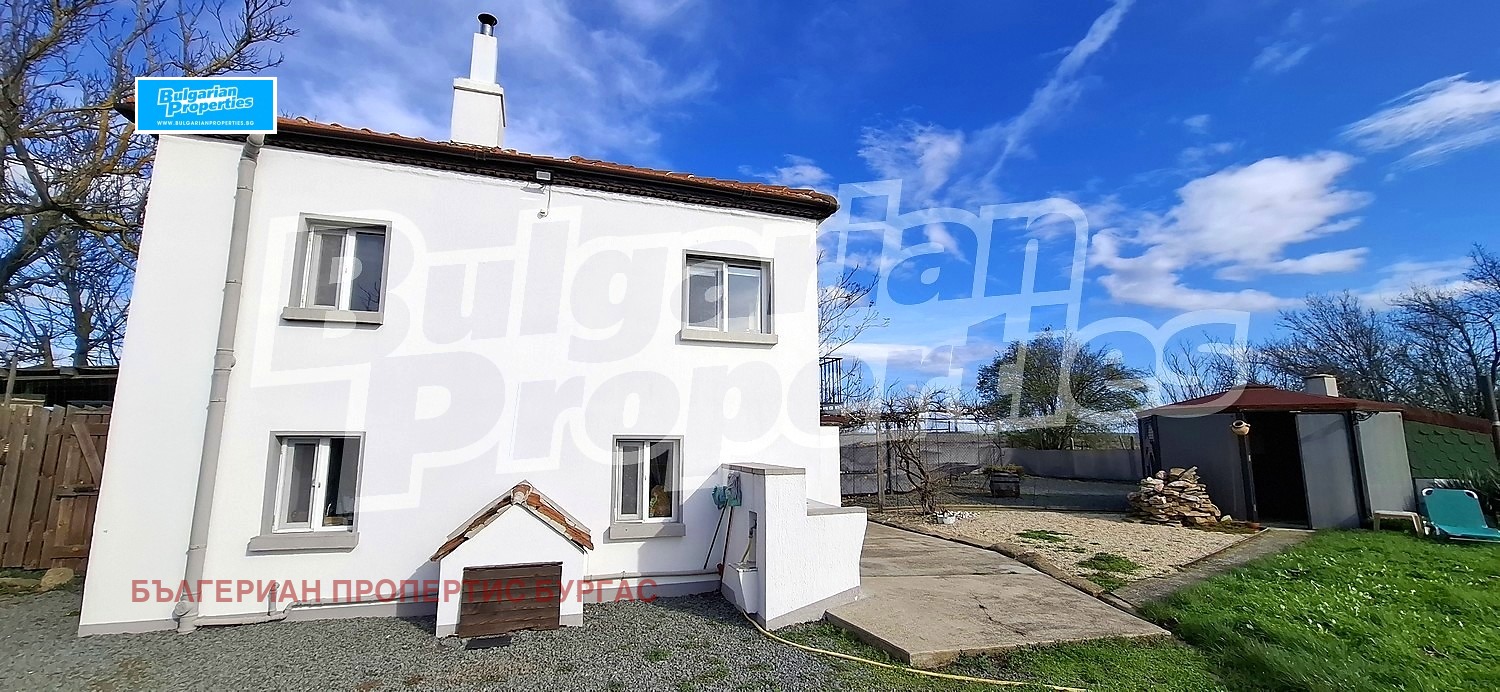 Продава КЪЩА, с. Светлина, област Бургас, снимка 7 - Къщи - 56026439