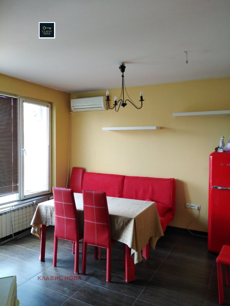 Продава 2-СТАЕН, гр. София, Карпузица, снимка 2 - Апартаменти - 52662347