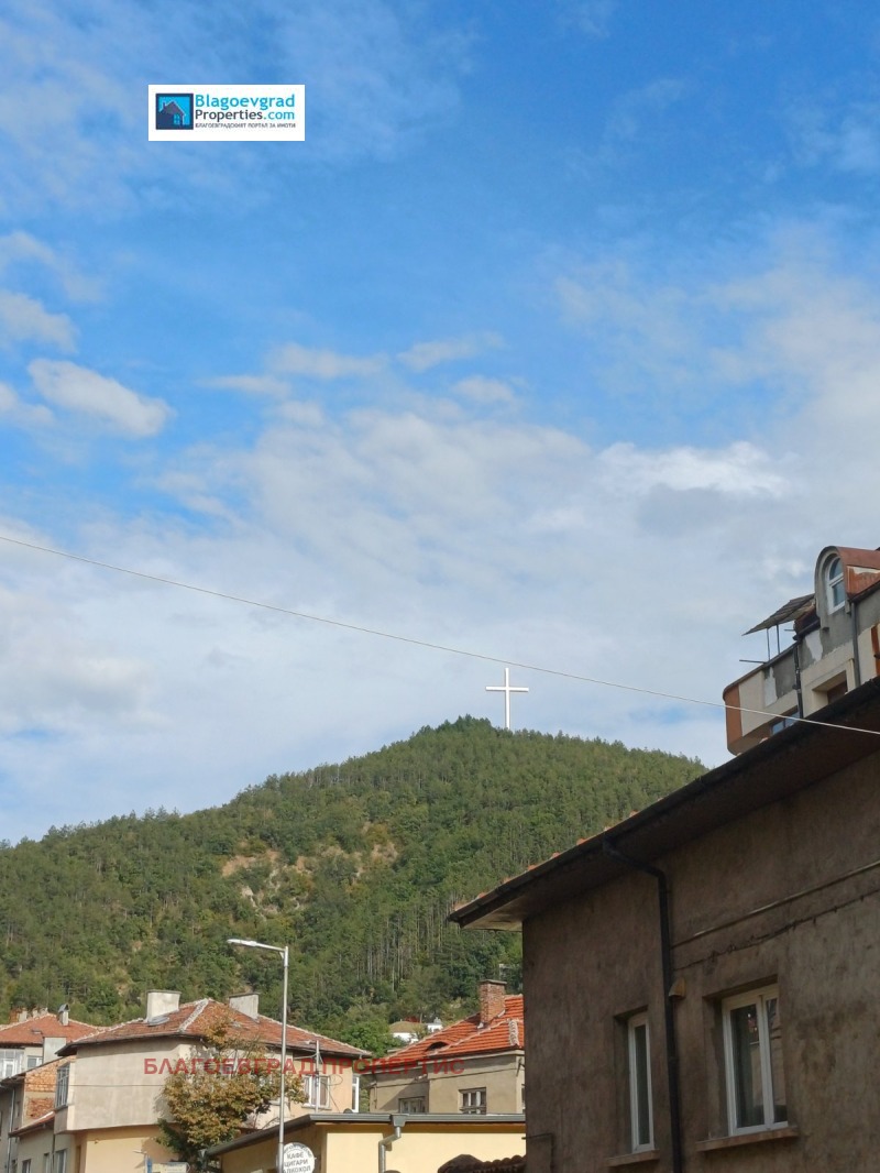 Продава КЪЩА, град Благоевград, Идеален център • 220000 € / 430282.60 лв. • 16158972 1